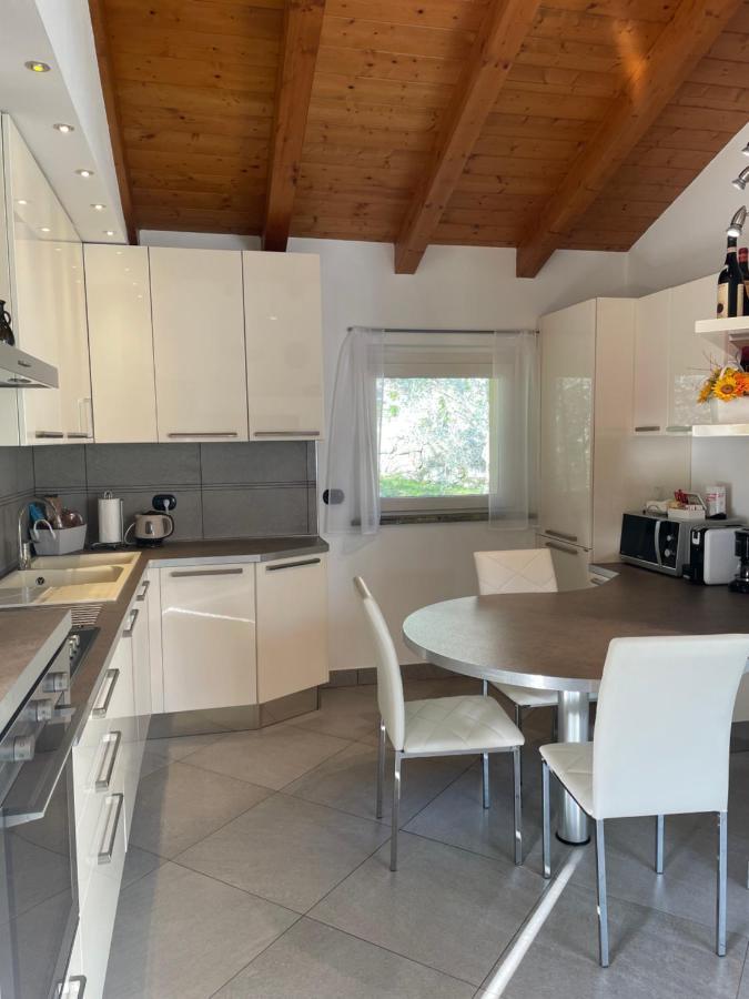 Casa Delle Olive 1 Apartment Oliveto Lario Ngoại thất bức ảnh