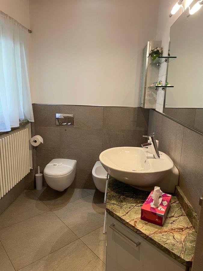 Casa Delle Olive 1 Apartment Oliveto Lario Ngoại thất bức ảnh